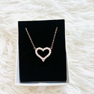 🤍New! Heart Plated Rose Gold Necklace